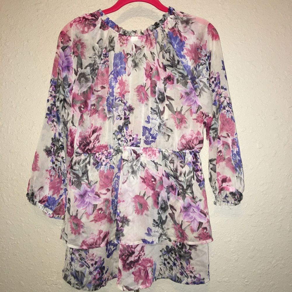 Floral maternity shirt